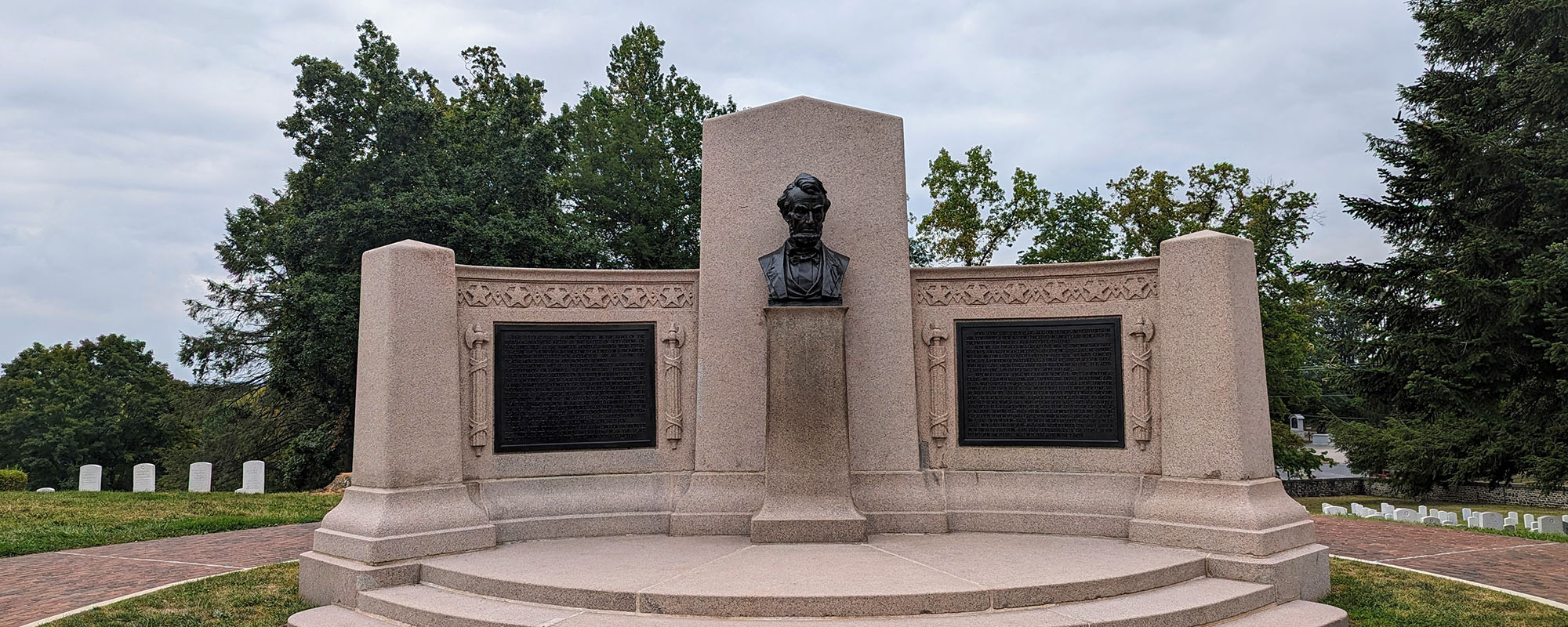 Memorial to the Gettysburg Address in the National Cemetery in Gettysburg, Pennsylvania